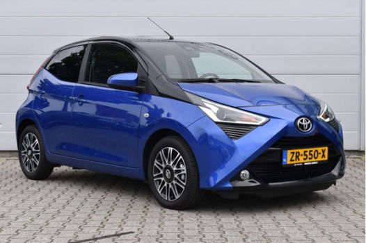 Toyota Aygo - 1.0 VVT-i x-clusiv AUTOMAAT 2019 Smart Entry - 1