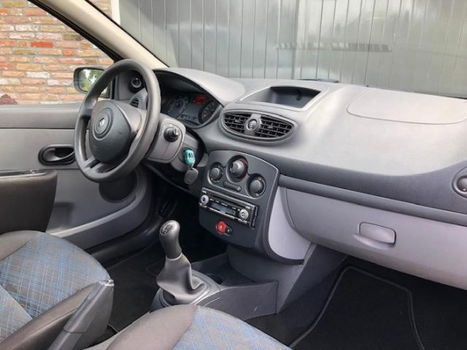 Renault Clio - 1.2-16V Authentique - 1