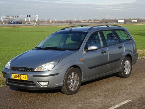 Ford Focus Wagon - 1.8 TDdi Futura ECC/CRC/LEDER - 1