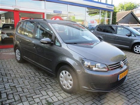 Volkswagen Touran - 1.2 TSI Comfortline BlueMotion 2e eigenaar | dealer NL auto | navigatie | trekha - 1