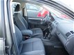 Volkswagen Touran - 1.2 TSI Comfortline BlueMotion 2e eigenaar | dealer NL auto | navigatie | trekha - 1 - Thumbnail