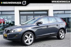 Volvo XC60 - 2.4D 175pk MOMENTUM Open dak/Leder/Trekhaak/20"/Xenon