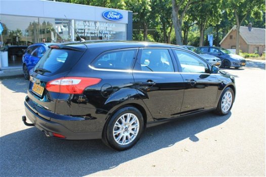 Ford Focus Wagon - 1.6 ECOBST 150PK TITANIUM TREKHAAK - 1