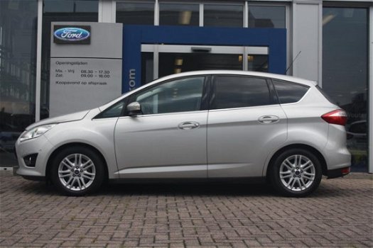 Ford C-Max - 1.6-150PK / Titanium / Navi / Panoramadak / Trekhaak - 1