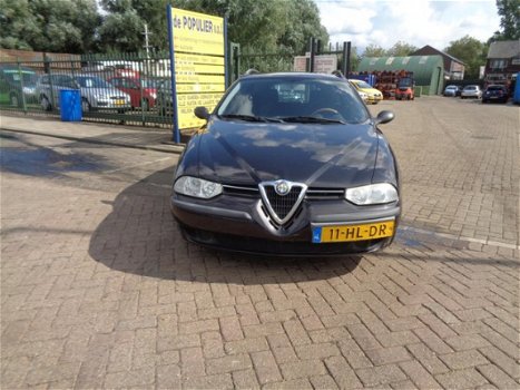 Alfa Romeo 156 Sportwagon - 1.8-16V T.Spark Lusso - 1