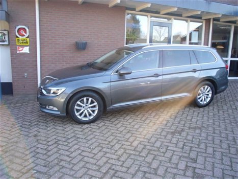 Volkswagen Passat Variant - 1.6 TDI 120pk DSG Comfortline - 1