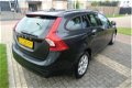 Volvo V60 - 1.6 D2 Kinetic Half Leder Navi Ecc-Airco Lmv Pdc 6-Bak enz. GEEN AFLEVERINGSKOSTEN - 1 - Thumbnail