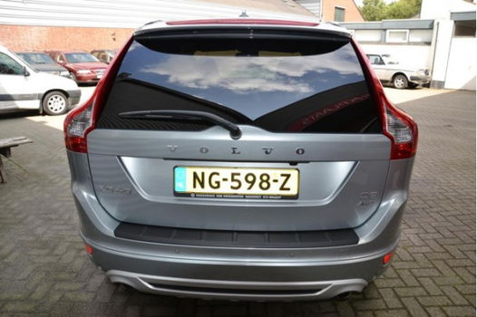 Volvo XC60 - 2.4 D5 Summum - 1