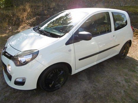 Renault Twingo - 1.2 16V Authentique NEW 1.2 16V AUTHENTIQUE/CRUISECONTROL/EL.PAKKET/TREKHAAK AFNEEM - 1