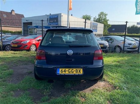 Volkswagen Golf - 1.6-16V Comfortline apk/clima/lmv - 1