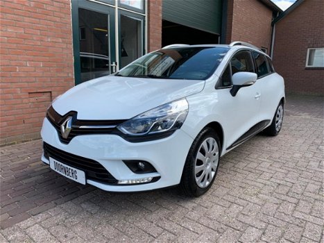 Renault Clio Estate - 0.9 TCe Zen NAVIGATIE-CRUISECONTROL-AIRCO-EL.RAMEN - 1