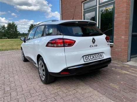 Renault Clio Estate - 0.9 TCe Zen NAVIGATIE-CRUISECONTROL-AIRCO-EL.RAMEN - 1