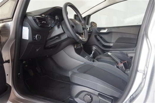 Ford Fiesta - 1.0 100 pk Titanium | Adaptive Cruise Control | Camera | Winterpakket | Sensoren voor+ - 1
