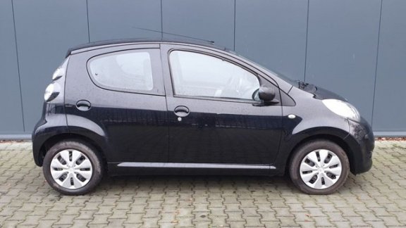 Citroën C1 - 4× NIEUWE Banden/Benzine/Radio-Aux/Trekhaak/APK - 1