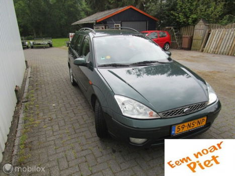 Ford Focus Wagon - I 1.6-16V Cool Edition - 1