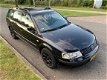 Volkswagen Passat Variant - 1.8-5V Comfortline ✅NAP, AIRCO, CRUISE, TREKHAAK, BOEKJES, APK 01-05-202 - 1 - Thumbnail