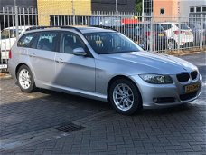 BMW 3-serie Touring - 318i Garantie, Xenon, Stoelverwarming Panodak Boekjes Sleutels Compleet