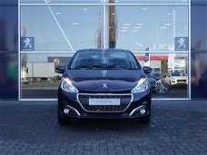 Peugeot 208 - 1.2 Signature 82pk NAVI | Lichtmetaal | AIRCO