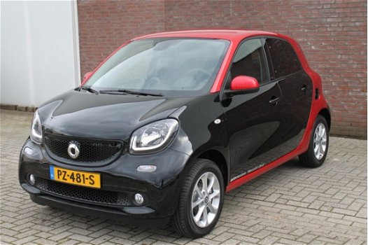 Smart Forfour - 52KW | PRIME | STOELVERWARMING | NAVI | - 1