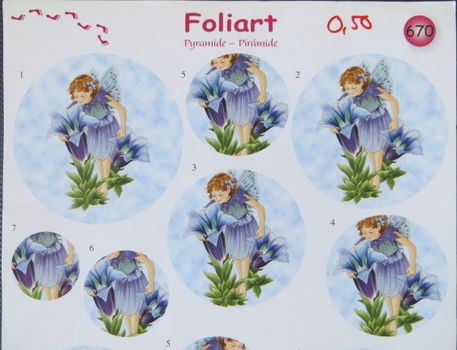 A4 Piramide knipvel --- Foliart 670 --- ELFJE bij de BLAUWE KELKBLOEMEN - 2