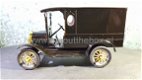 Ford Model T Paddy Wagon zwart 1:24 Motormax - 1 - Thumbnail