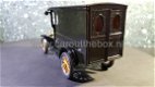 Ford Model T Paddy Wagon zwart 1:24 Motormax - 3 - Thumbnail