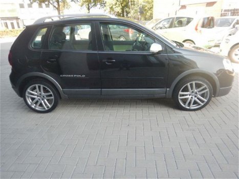 Volkswagen Polo - 1.4 TDI Comfortline - 1