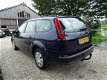 Ford Focus Wagon - 1.6-16V Champion Met Airco + Cruise Nu € 1.975, - 1 - Thumbnail