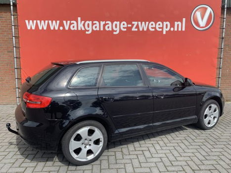 Audi A3 Sportback - 2.0 TDI 140PK Attraction Business Edition - 1