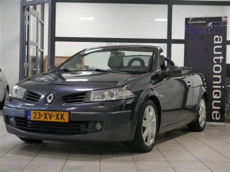 Renault Mégane coupé cabriolet - 1.9 dCi Dynamique Automaat/Panodak/Leder/Climate - 1