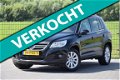 Volkswagen Tiguan - 2.0 TDI Sport&Style 2011 Climatronic Park Assist Cruise Control - 1 - Thumbnail