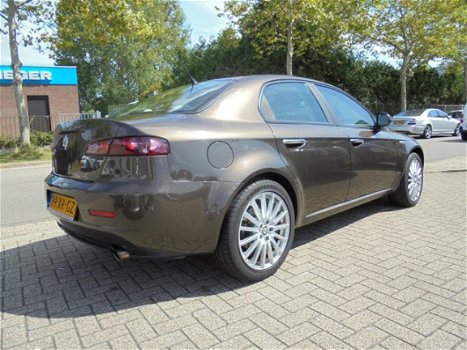 Alfa Romeo 159 - 2.2 JTS TI , Vol leder, Navigatie, NAP - 1