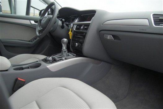 Audi A4 Avant - 2.0 TDIe Pro Line Climatronic | cruise control | Navigatie full map | airco - 1