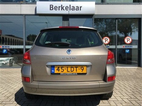 Renault Clio Estate - TCE 100 Dynamique | Navigatie | Lichtmetalen velgen | Climate Control | Cruise - 1