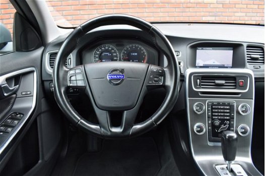 Volvo S60 - 2.0T 203PK Automaat Intro Edition - 1