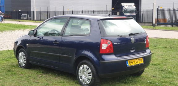 Volkswagen Polo - 1.2-12V Dealer onderhouden nw apk lage km stand - 1