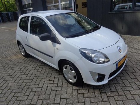 Renault Twingo - 1.2-16V Authentique - 1