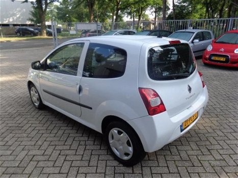 Renault Twingo - 1.2-16V Authentique - 1