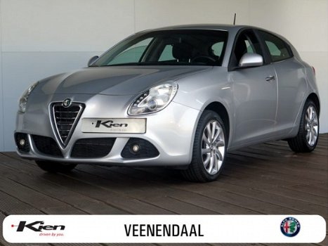 Alfa Romeo Giulietta - 1.4T Distinctive / Navigatie / Climate control - 1