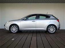 Alfa Romeo Giulietta - 1.4T Distinctive / Navigatie / Climate control