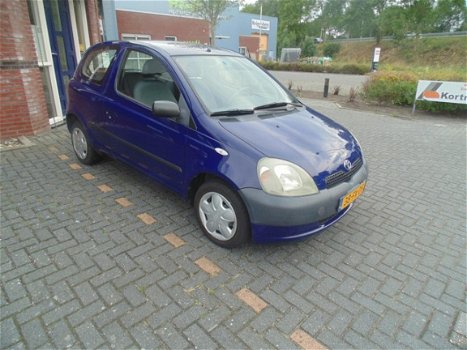 Toyota Yaris - 1.0-16V VVT-i Terra met apk 950 - 1