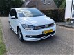 Volkswagen Touran - 2.0 TDI 150pk Comfortline DSG Ex Politie - 1 - Thumbnail