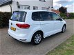 Volkswagen Touran - 2.0 TDI 150pk Comfortline DSG Ex Politie - 1 - Thumbnail