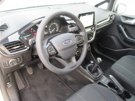 Ford Fiesta - Trend NAVIGATIE | CRUISE CONTROLE | PARKEERSENSOREN | - 1