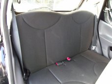Toyota Aygo - 1.0-12V Access nu incl 3 maanden garantie