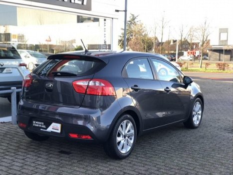 Kia Rio - 1.2 CVVT ExecutiveLine - 1