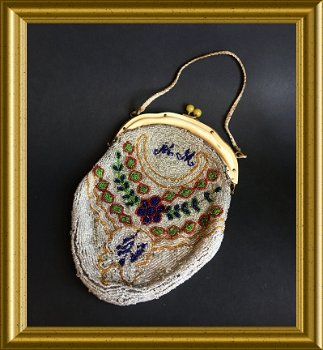 Nog een antiek kralentasje // antique beaded purse, handbag - 1