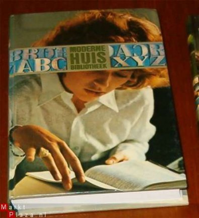 Nederlands Woordenboek - nr. 1