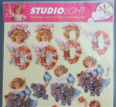 3D Uitdrukvel (A4) --- Studio Light EASY SL 194 --- MEISJES met BLOEMEN - 2