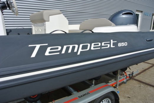 Capelli Tempest 650 CUSTOM - 2